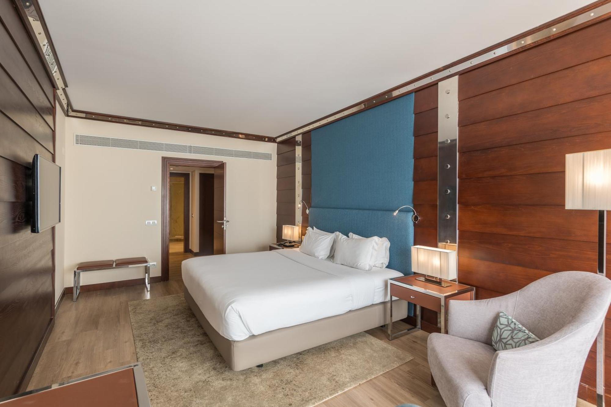 Sesimbra Hotel&Spa Exterior foto A bedroom at the hotel
